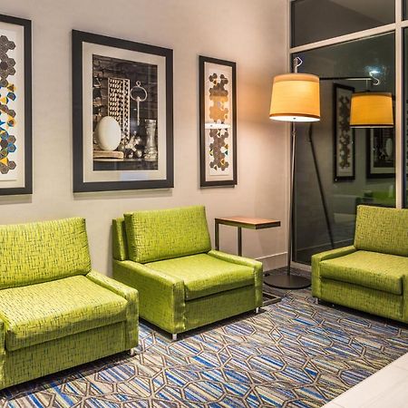 Holiday Inn Express & Suites Farmville By Ihg Экстерьер фото